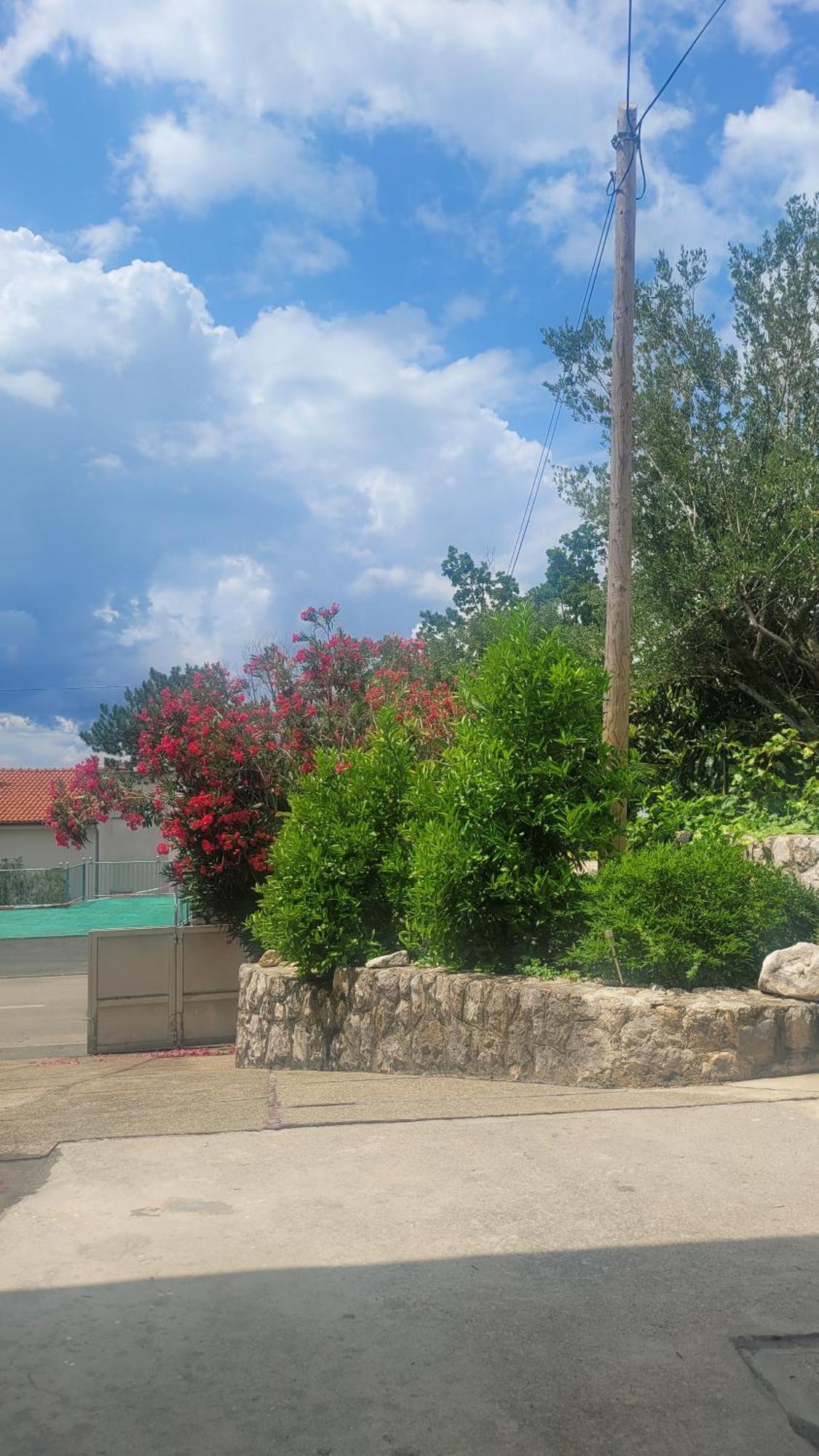 Tany Apartment ดรามัลย์ ภายนอก รูปภาพ
