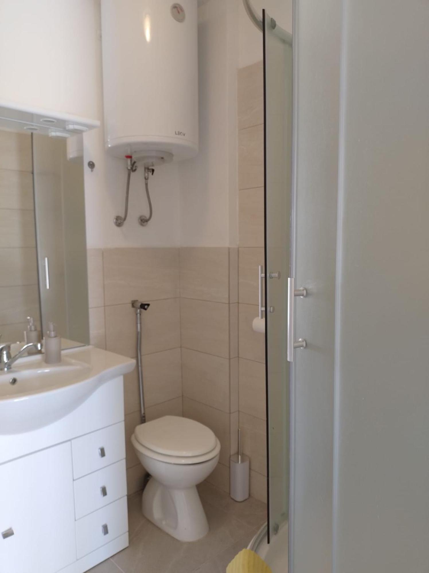 Tany Apartment ดรามัลย์ ภายนอก รูปภาพ